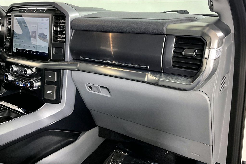 Certified 2023 Ford F150 Lariat w/ Max Trailer Tow Package AWD/4WD image 16