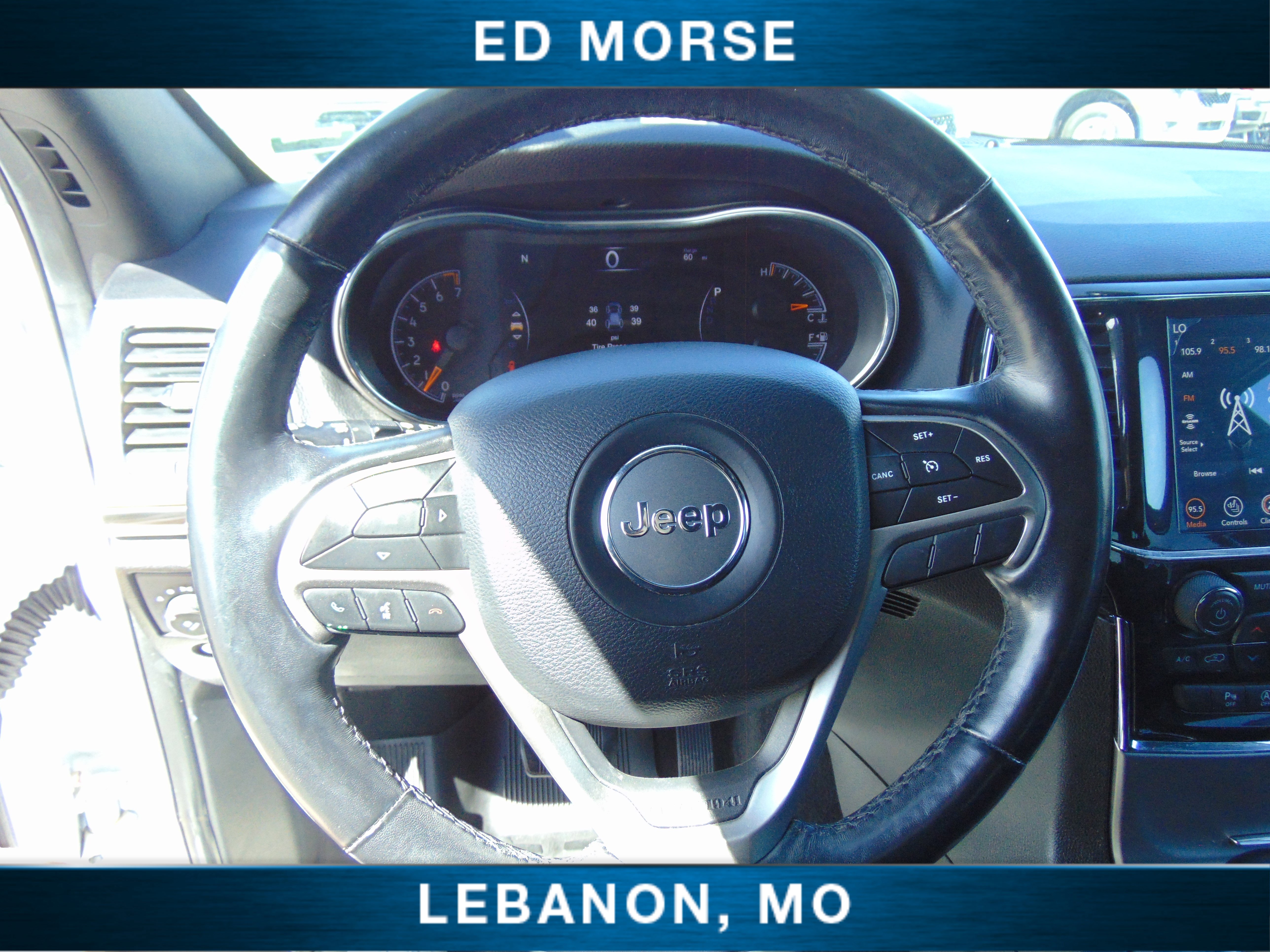 Used 2021 Jeep Grand Cherokee Limited w/ Luxury Group II AWD/4WD image 24