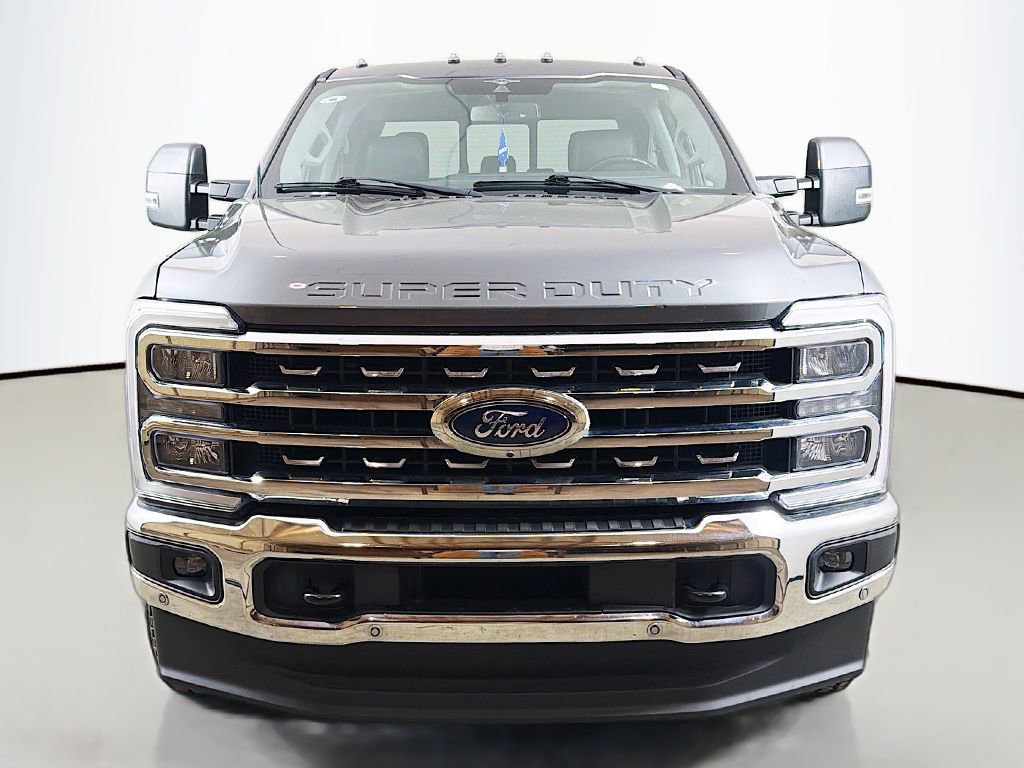 Certified 2023 Ford F250 Lariat w/ Lariat Ultimate Package AWD/4WD image 15