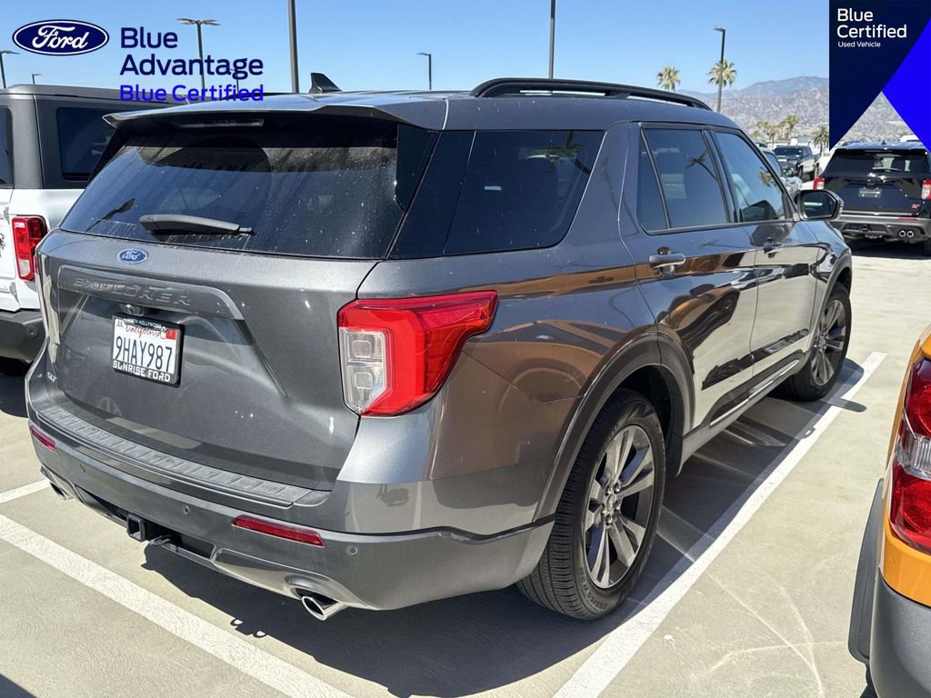 Certified 2023 Ford Explorer XLT w/ Equipment Group 202A RWD image 11