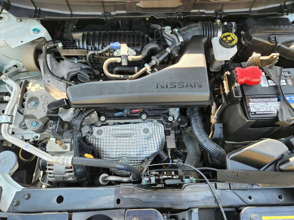 Used 2020 Nissan Rogue SV AWD/4WD image 18
