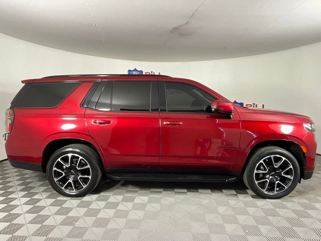 Used 2022 Chevrolet Tahoe RST w/ Luxury Package RWD image 2