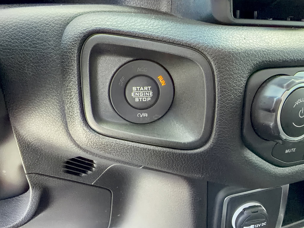 Used 2024 Jeep Gladiator Sport AWD/4WD image 20
