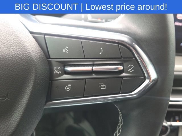 Used 2024 Chevrolet Traverse LT w/ LPO, Floor Liner Package FWD image 41