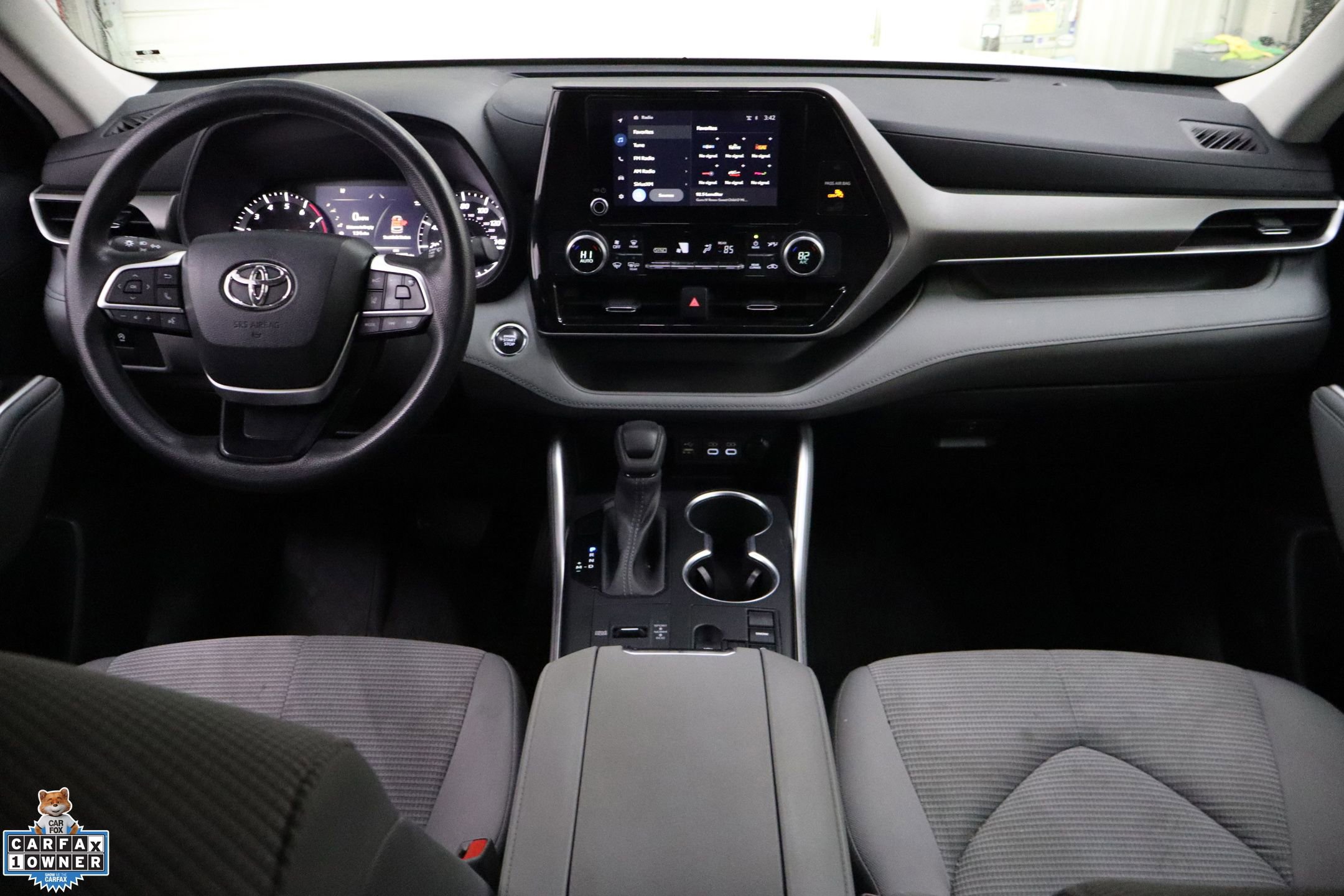 Used 2023 Toyota Highlander L image 27