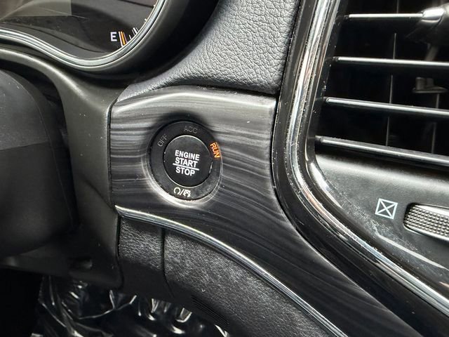 Used 2021 Jeep Grand Cherokee Limited image 21