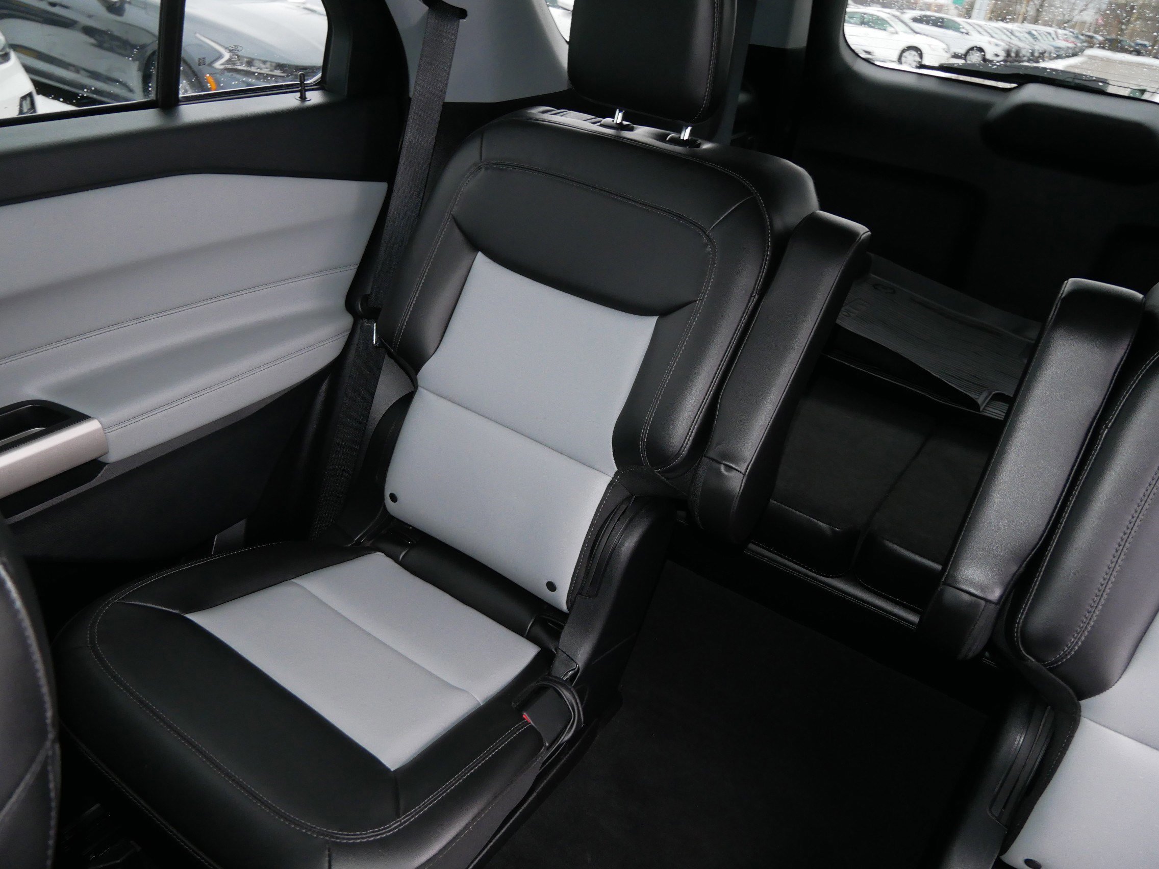 Certified 2023 Ford Explorer XLT w/ Equipment Group 202A image 20