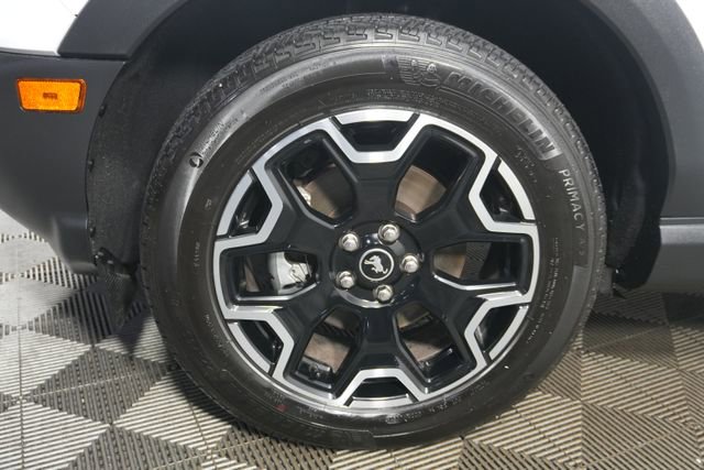 Certified 2025 Ford Bronco Sport Outer Banks w/ Outer Banks Tech Package+ AWD/4WD image 9