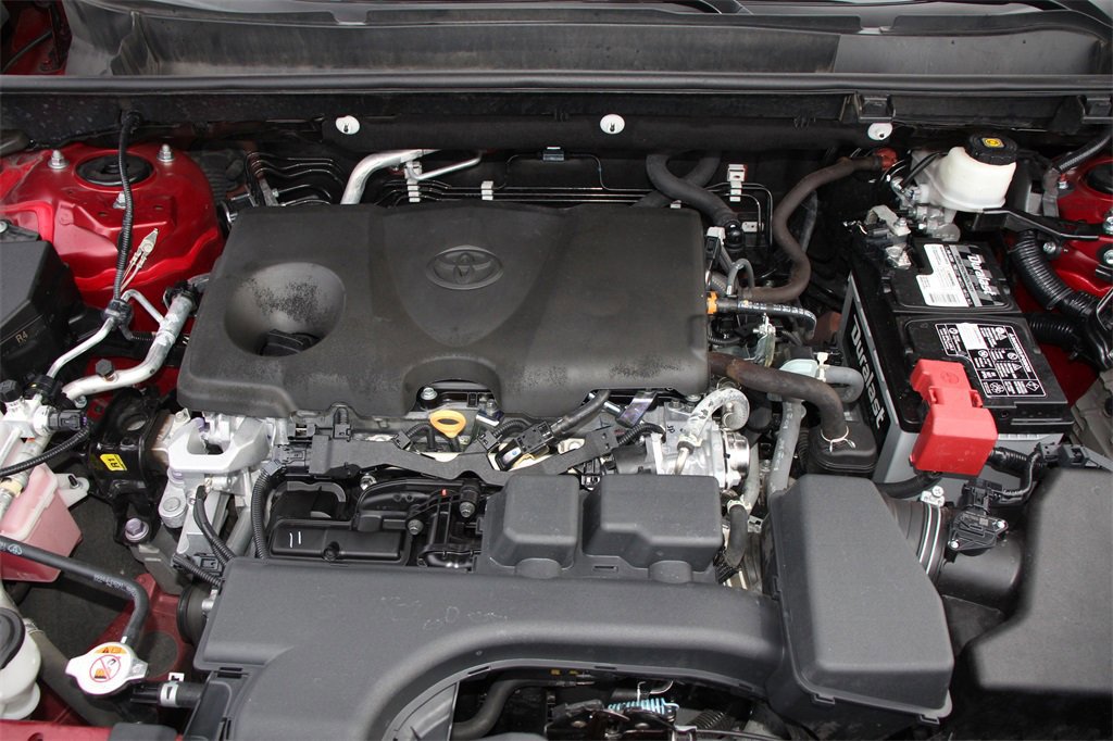 Used 2022 Toyota RAV4 XLE Premium image 30