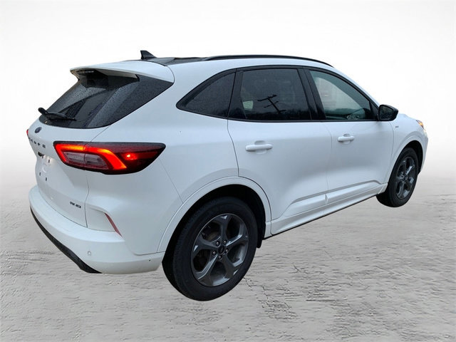 Certified 2023 Ford Escape ST-Line w/ Tech Pack #1 image 5