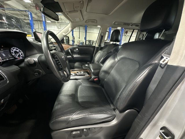 Used 2023 Nissan Armada SL w/ Captain's Chairs Package AWD/4WD image 17