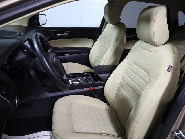 Certified 2020 Ford Edge SE image 8