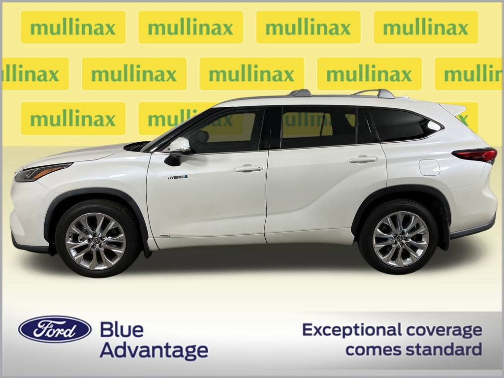 Used 2021 Toyota Highlander Limited image 2