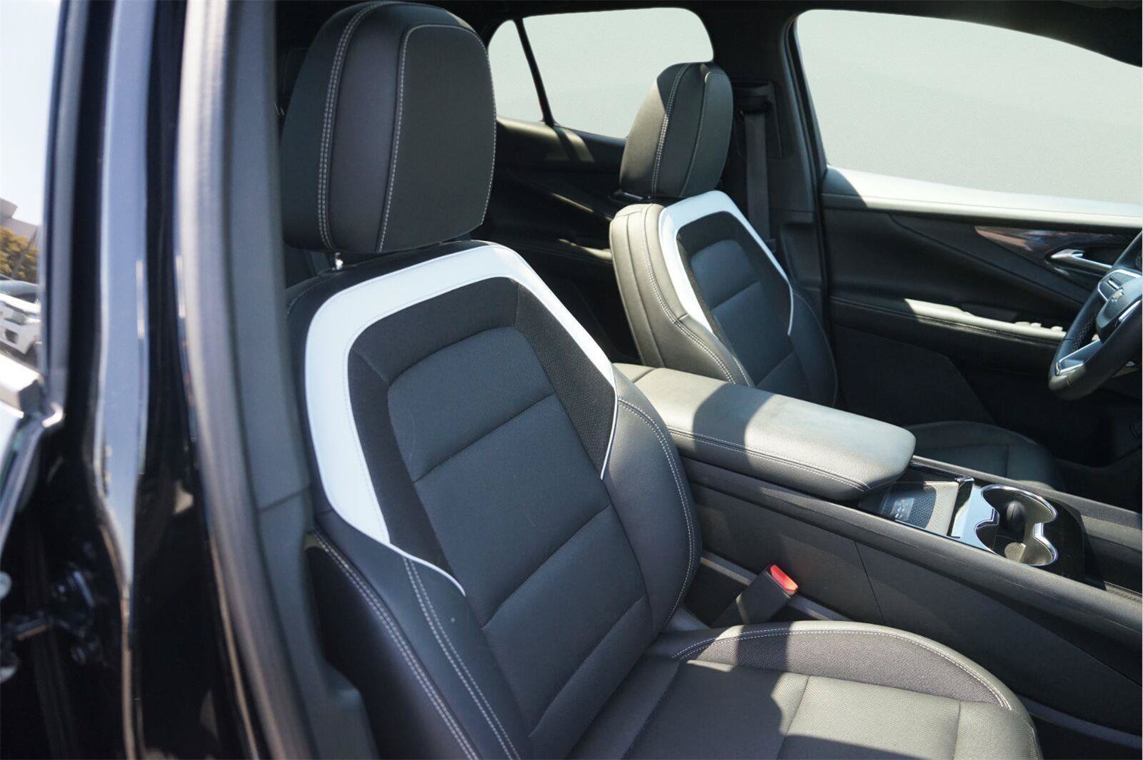Used 2024 Chevrolet Blazer EV LT AWD/4WD image 20