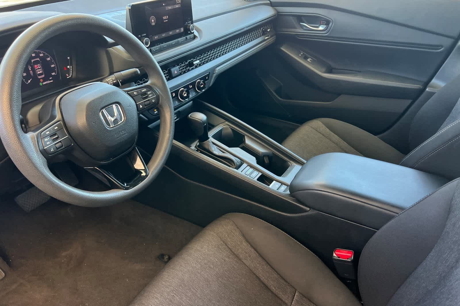 Used 2023 Honda Accord EX image 11