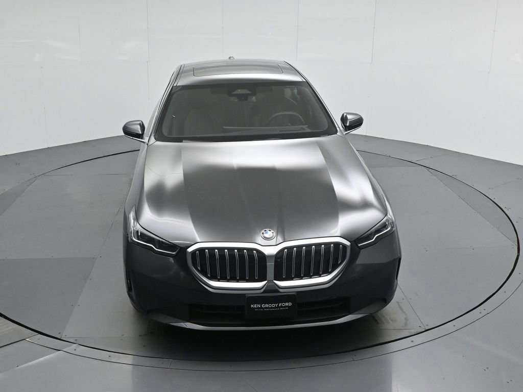 Used 2025 BMW 530i image 31
