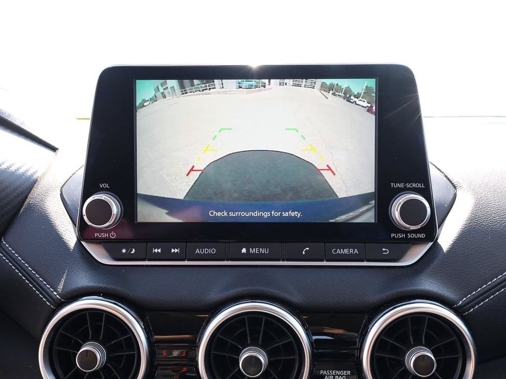 Used 2024 Nissan Sentra SV FWD image 17
