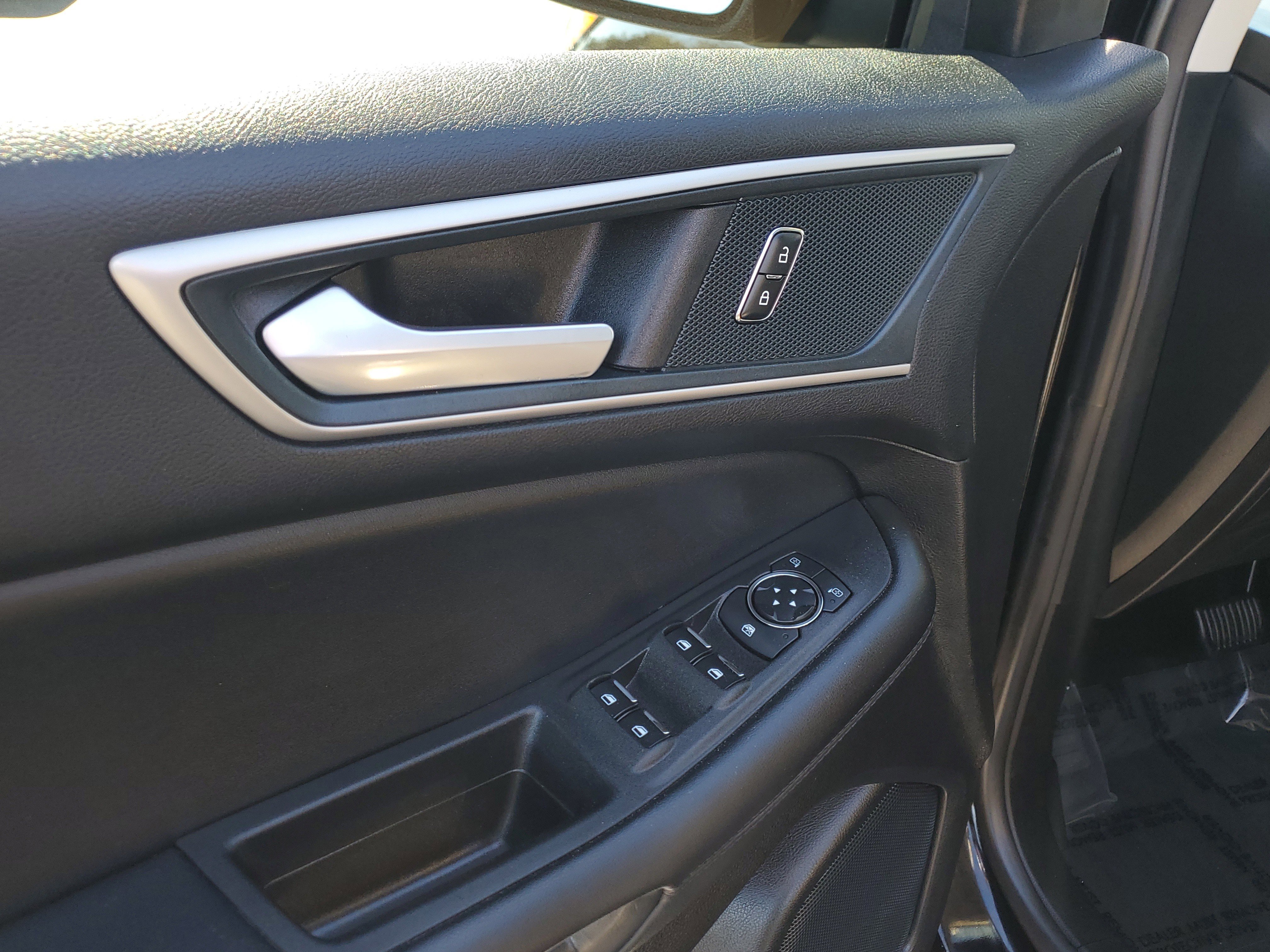 Certified 2024 Ford Edge SEL image 20