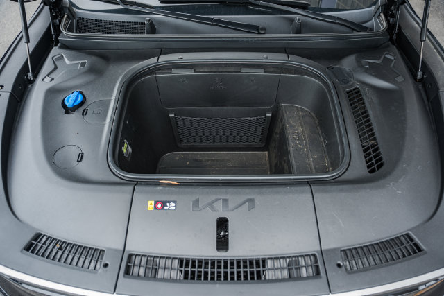 Used 2026 Kia EV9 Light RWD image 8