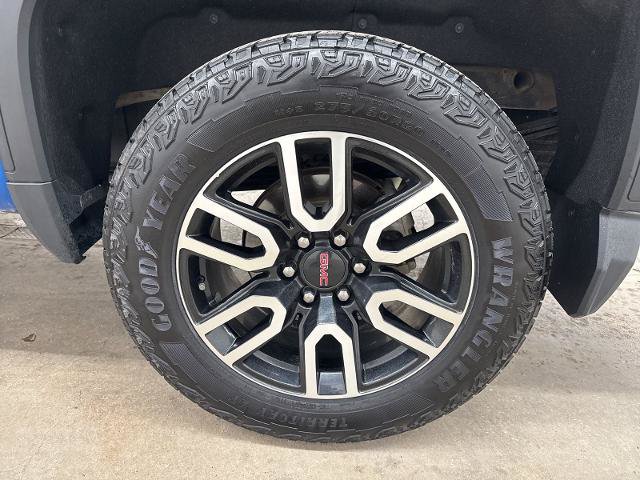 Used 2022 GMC Sierra 1500 AT4 w/ AT4 Premium Package AWD/4WD image 12