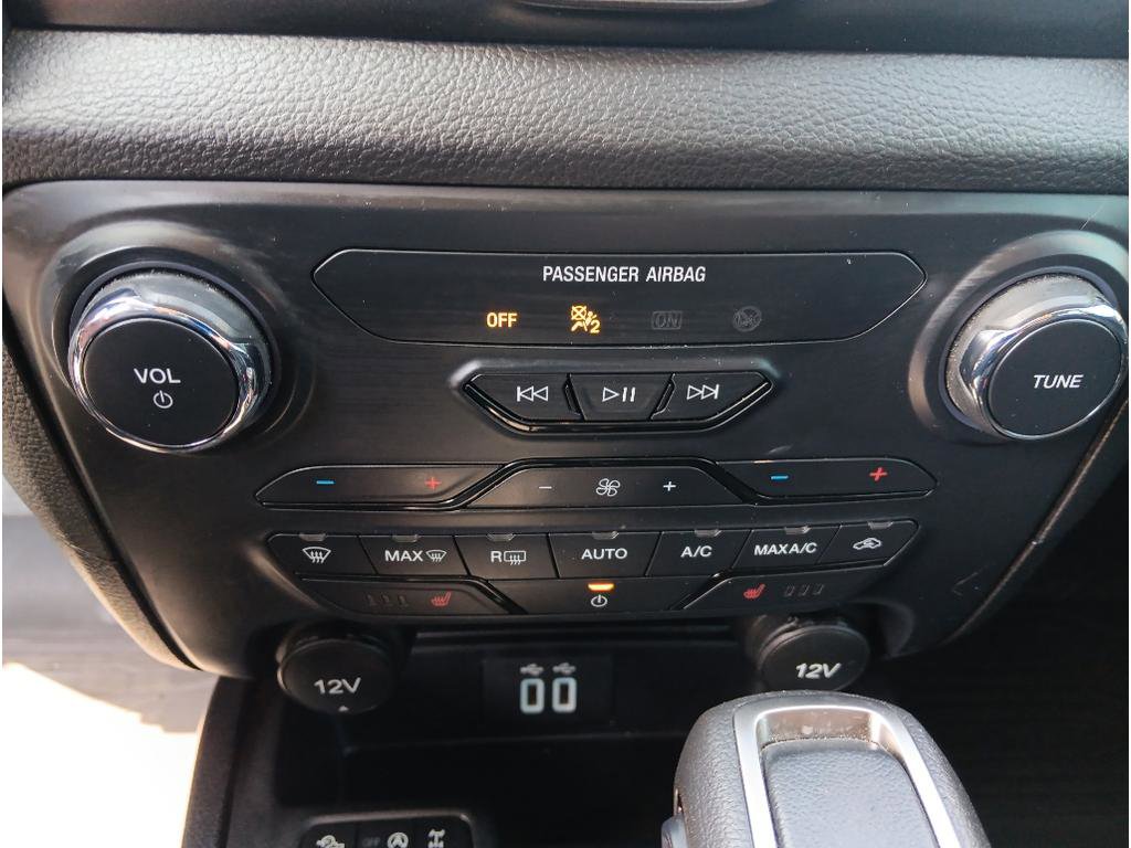 Certified 2022 Ford Ranger Lariat w/ Tremor Off-Road Package image 16