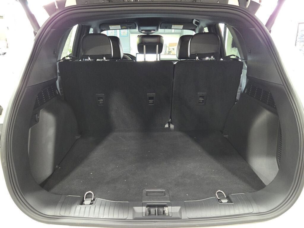 Certified 2023 Ford Escape ST-Line Elite image 18