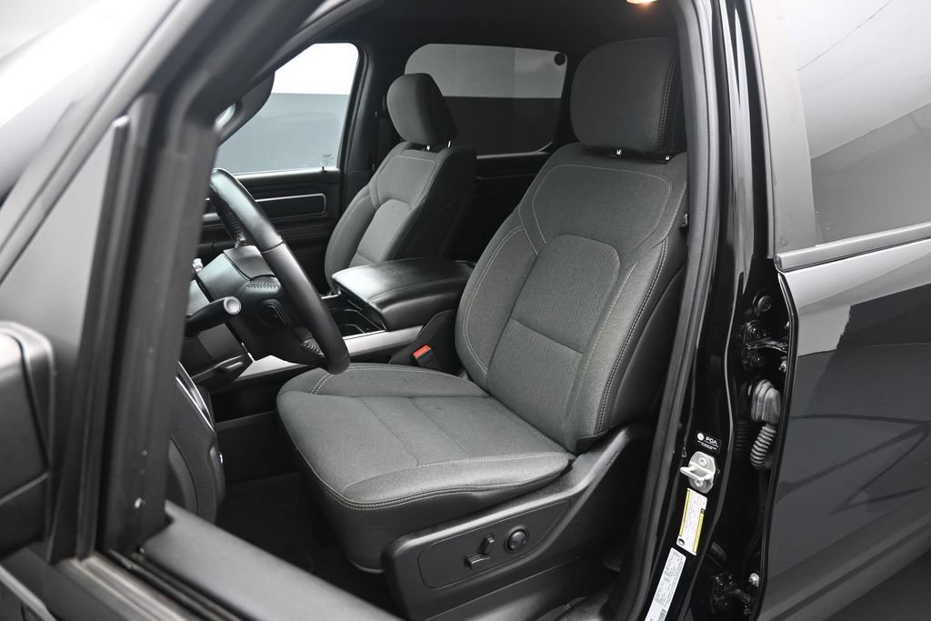 Used 2024 RAM 1500 Big Horn RWD image 8
