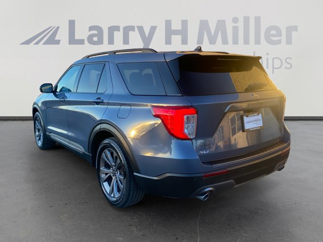 Certified 2021 Ford Explorer XLT w/ Equipment Group 202A RWD image 3