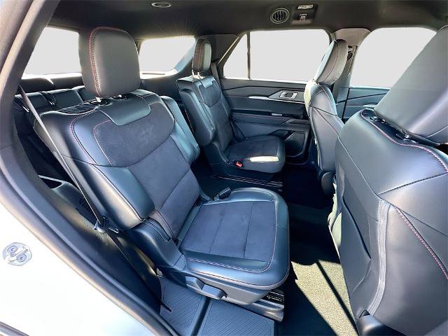 Certified 2025 Ford Explorer ST image 28