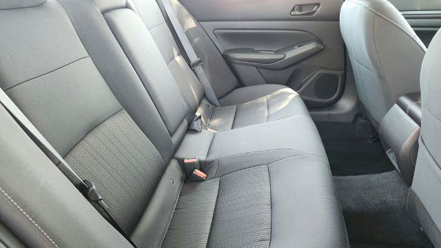 Used 2025 Nissan Altima 2.5 SV AWD/4WD image 31