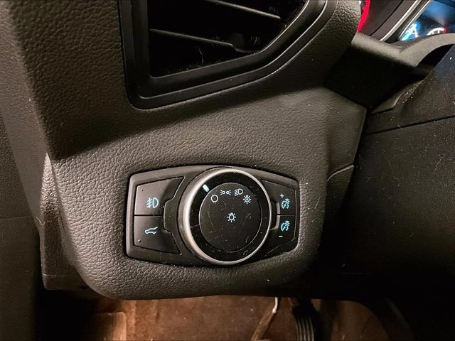 Certified 2017 Ford Escape SE w/ SE Cold Weather Package AWD/4WD image 30