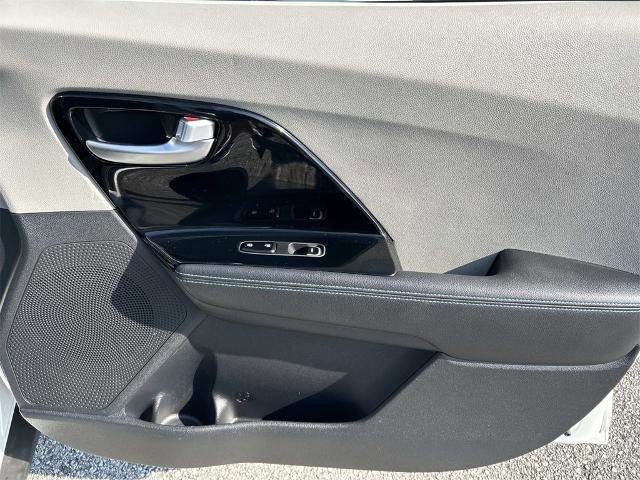 Used 2022 Kia Niro LXS image 25