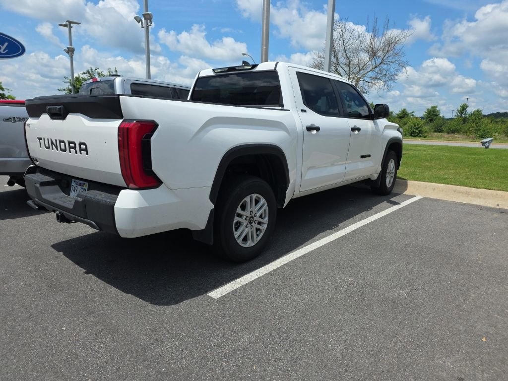 Used 2025 Toyota Tundra SR5 AWD/4WD image 5