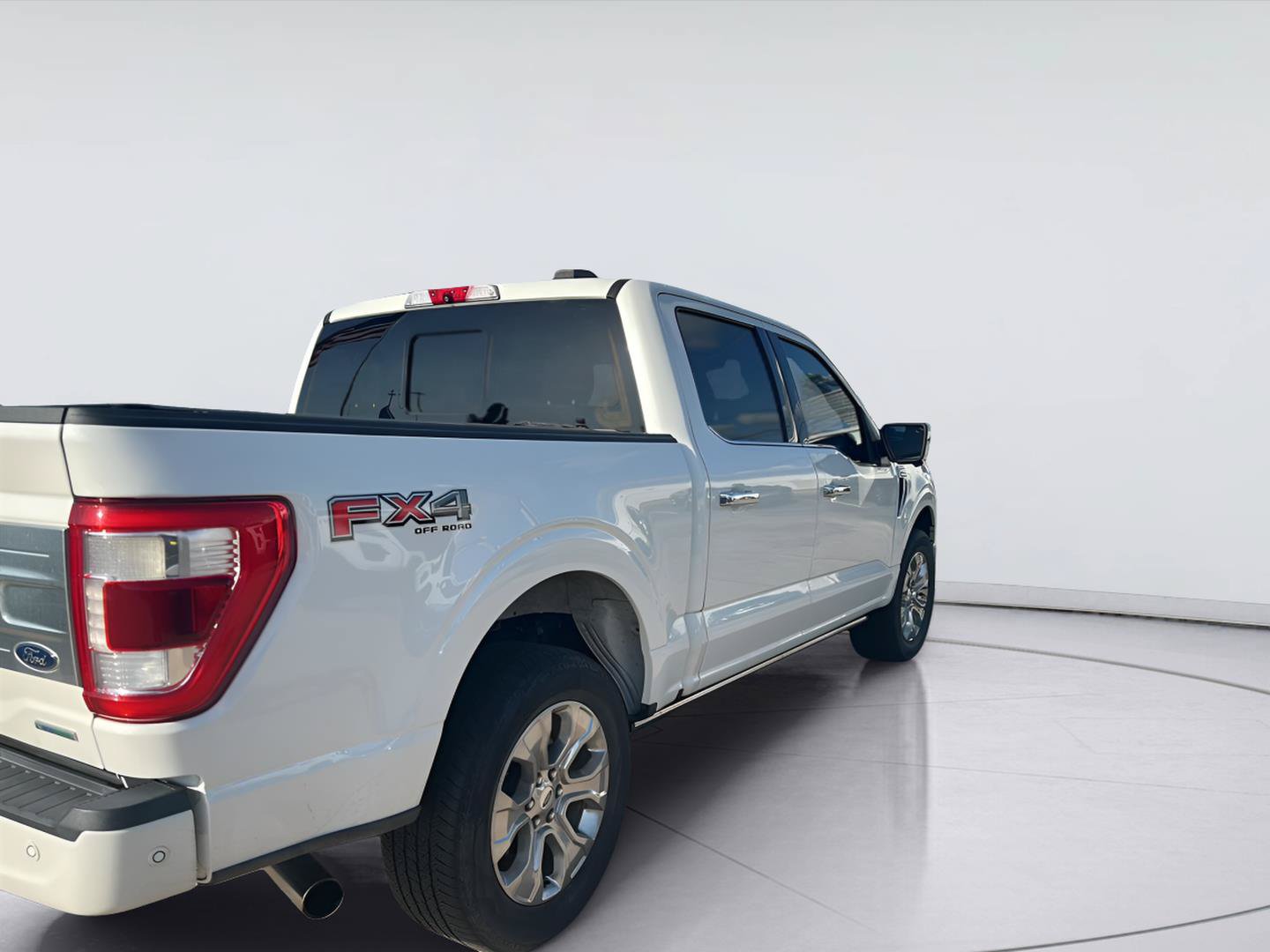 Certified 2022 Ford F150 Platinum w/ Equipment Group 701A High AWD/4WD image 2