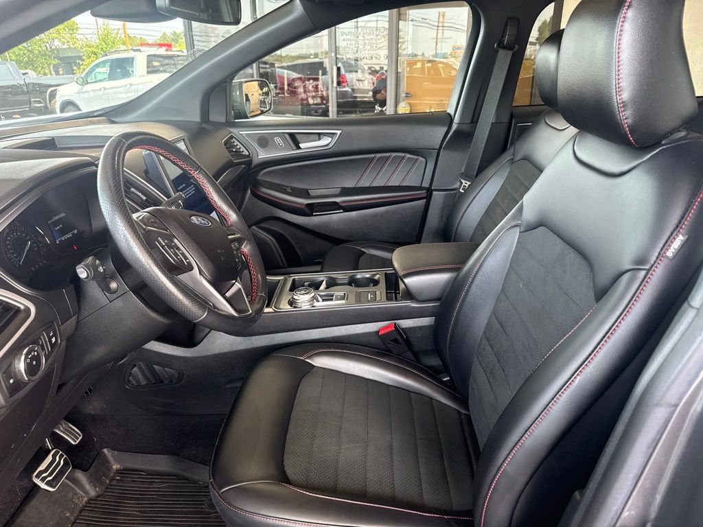 Certified 2023 Ford Edge ST-Line AWD/4WD image 13
