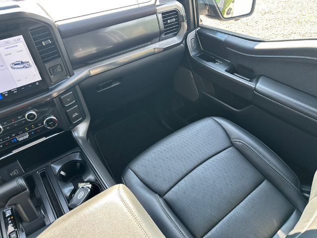 Certified 2025 Ford F150 Lariat AWD/4WD image 24