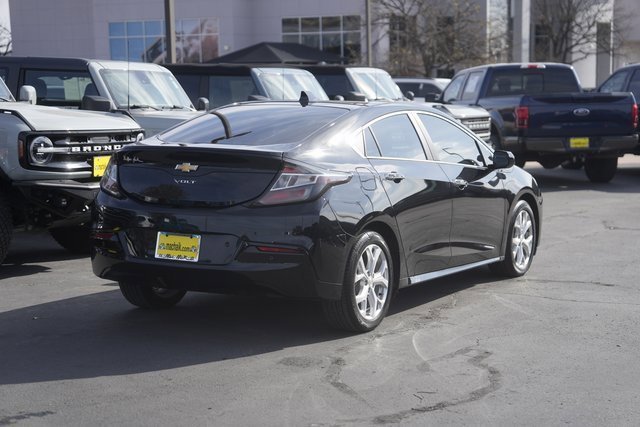 Used 2017 Chevrolet Volt Premier w/ Driver Confidence II Package image 3