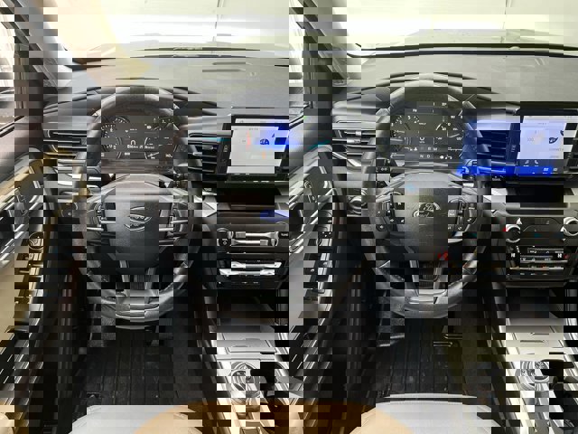 Certified 2020 Ford Explorer XLT w/ Equipment Group 202A image 21