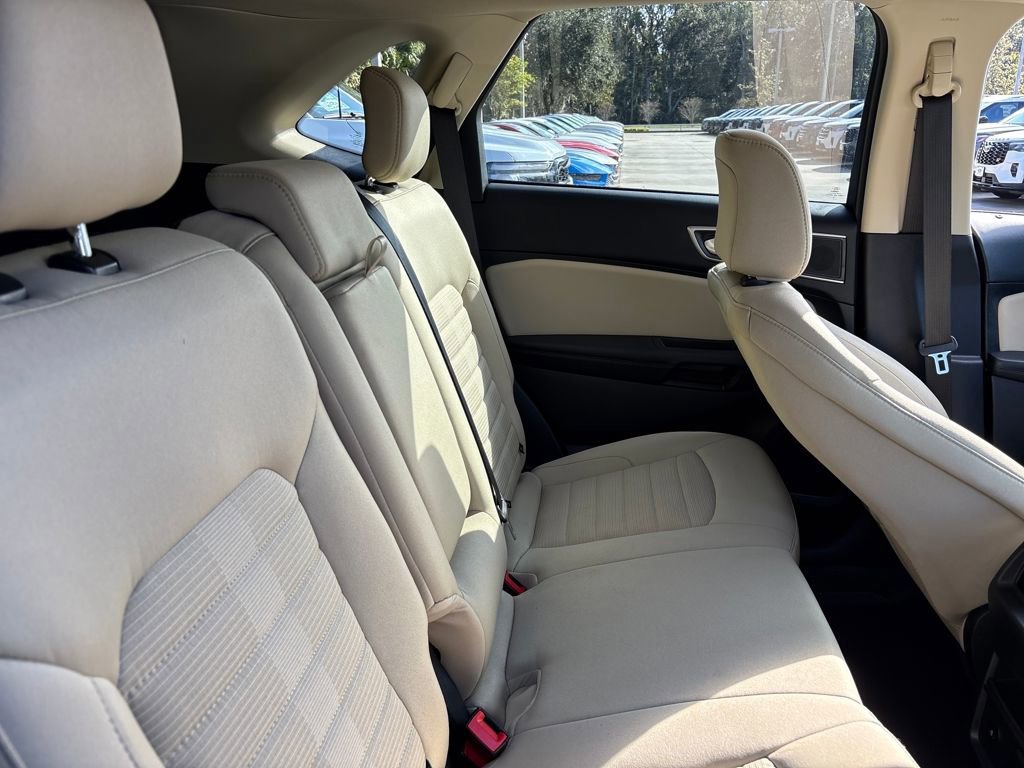 Certified 2024 Ford Edge SEL w/ Convenience Package image 29