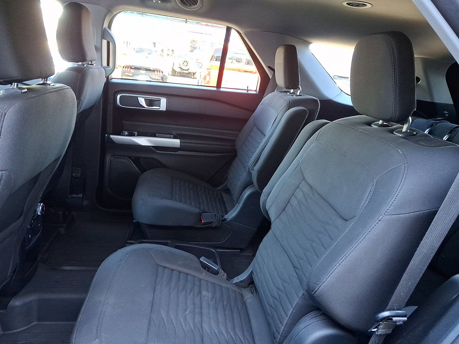 Certified 2021 Ford Explorer XLT image 11