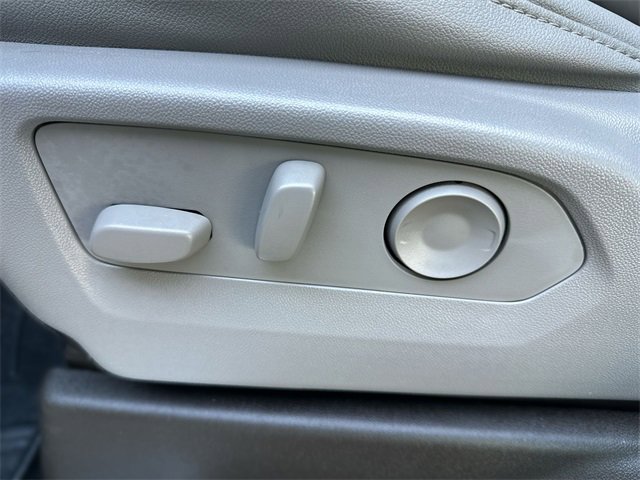 Used 2023 GMC Sierra 1500 SLT w/ SLT Convenience Package image 13