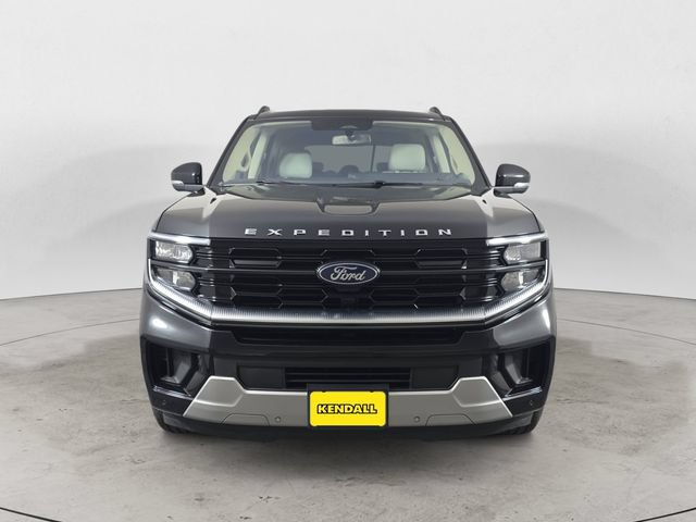Certified 2025 Ford Expedition Platinum w/ Driver's Package AWD/4WD image 2