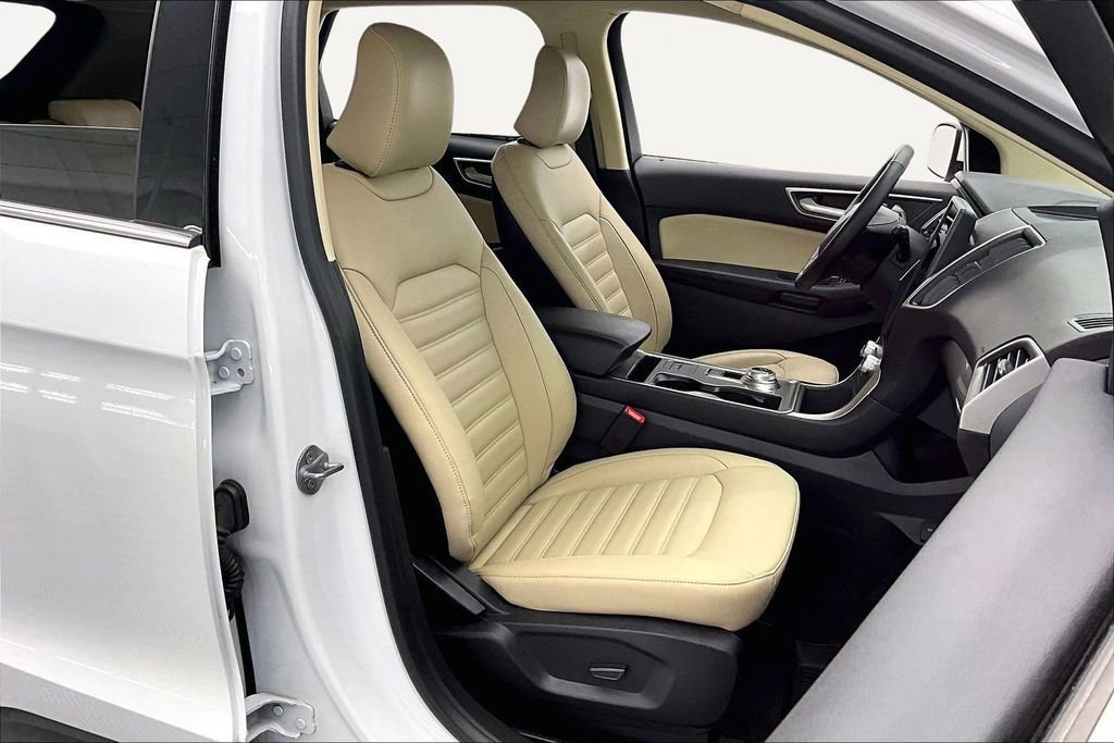 Certified 2024 Ford Edge SEL w/ Convenience Package image 9