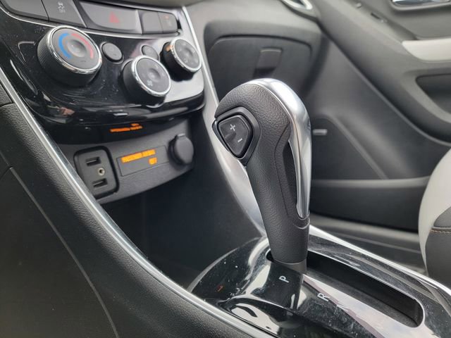 Used 2020 Chevrolet Trax Premier image 29