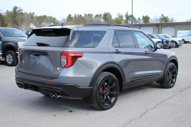Certified 2024 Ford Explorer ST w/ Equipment Group 401A AWD/4WD image 5