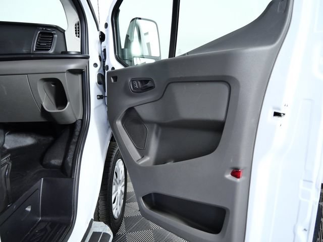 Certified 2025 Ford Transit 250 Low Roof w/ Exterior Upgrade Package RWD image 13