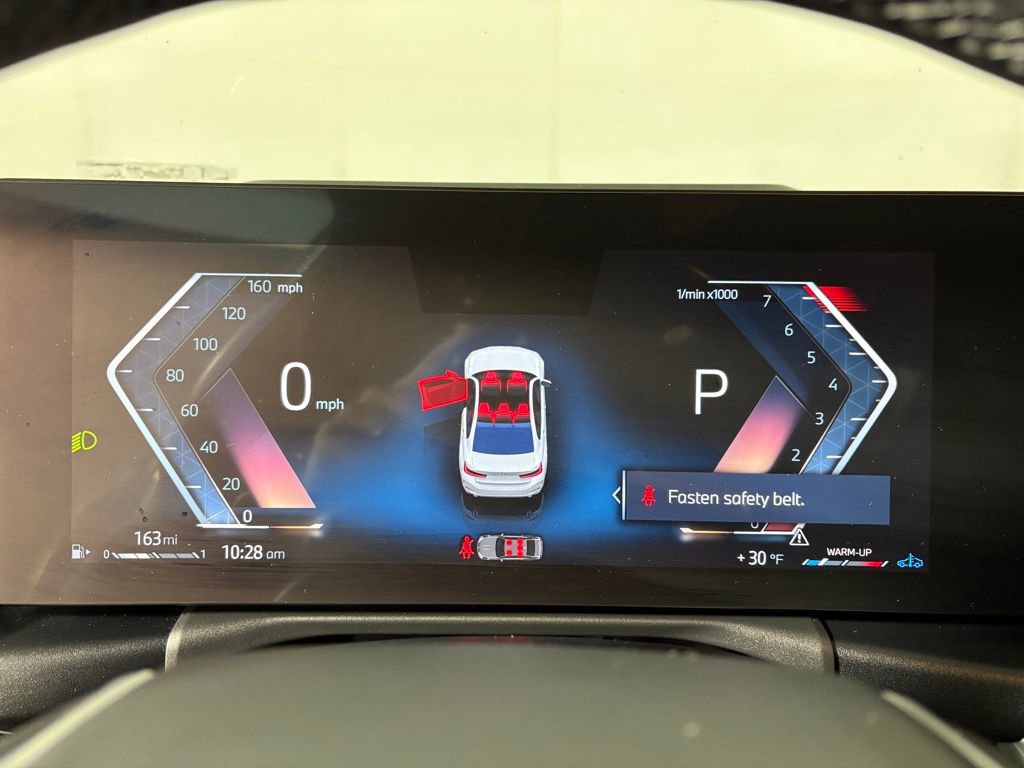 Used 2023 BMW 330i xDrive Sedan w/ Premium Package image 17