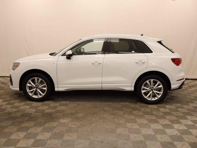 Used 2024 Audi Q3 2.0T Premium Plus AWD/4WD image 27