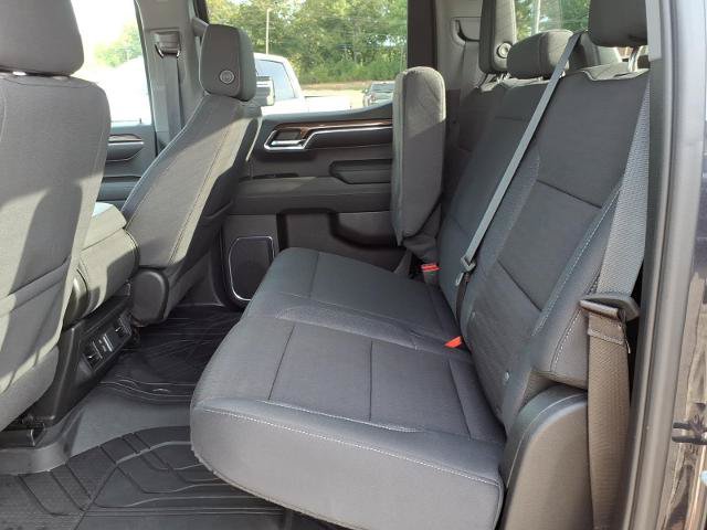 Used 2024 Chevrolet Silverado 1500 LT AWD/4WD image 11