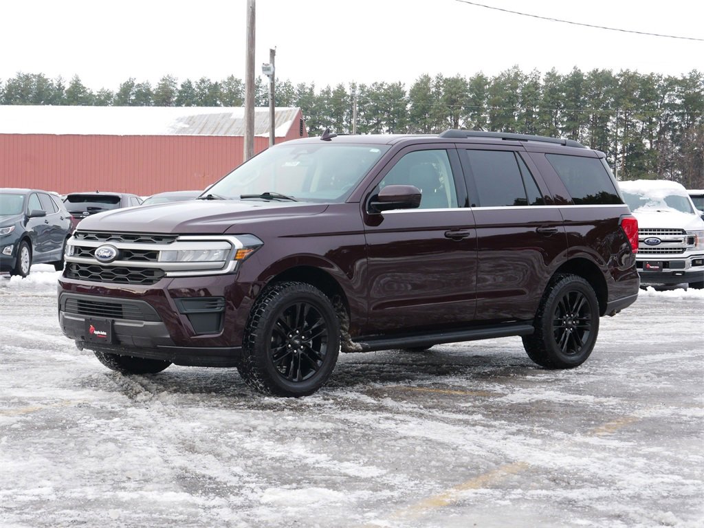 Certified 2024 Ford Expedition XLT image 6